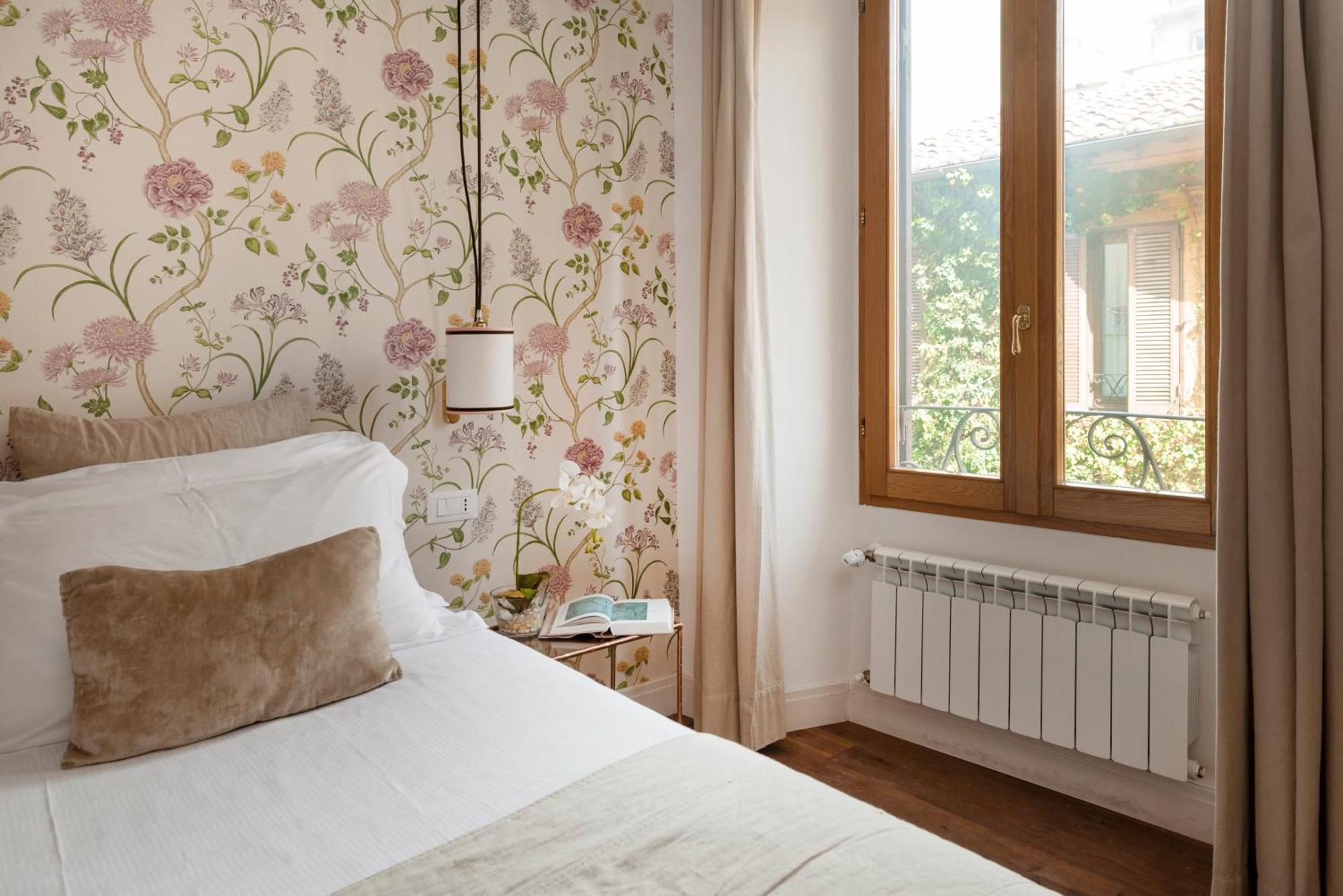 I Fiori De' Mario Suites Рим Экстерьер фото