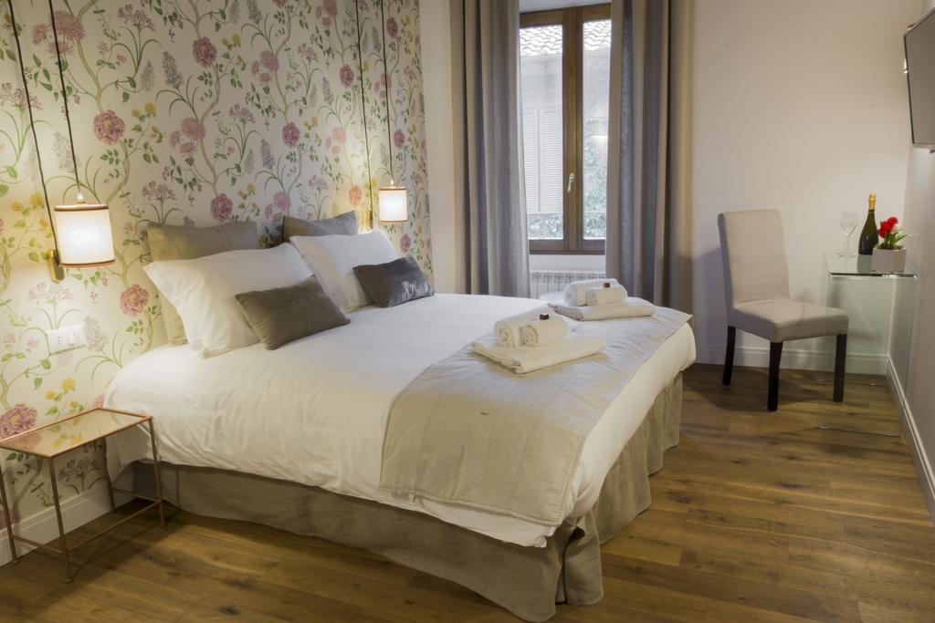 I Fiori De' Mario Suites Рим Экстерьер фото